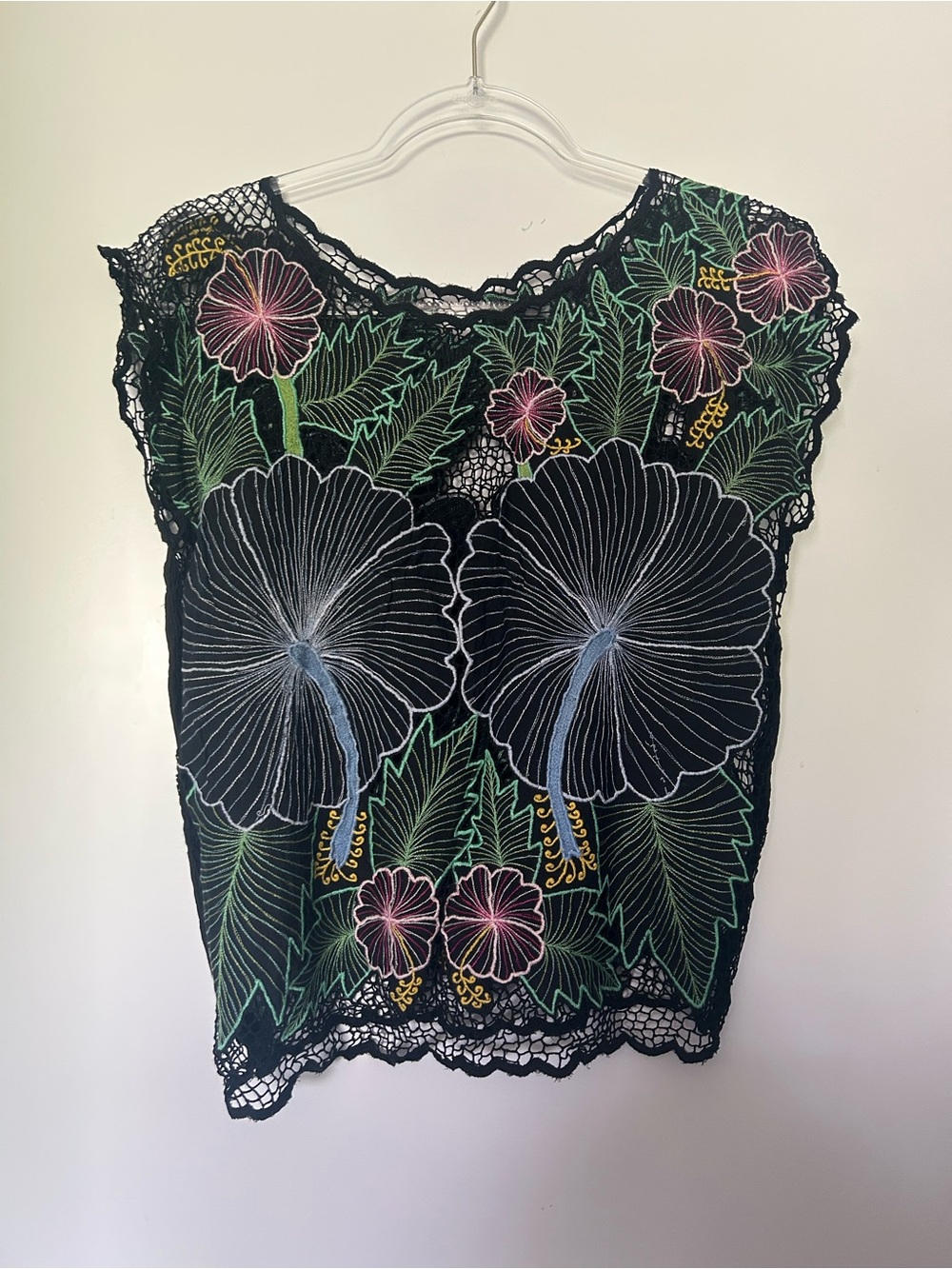 Black Floral Embroidered Lace Capped Sleeve Top - Picture 3 of 16
